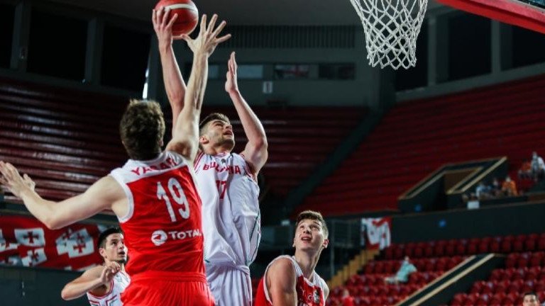 Български национал подаде заявка за драфта в НБА