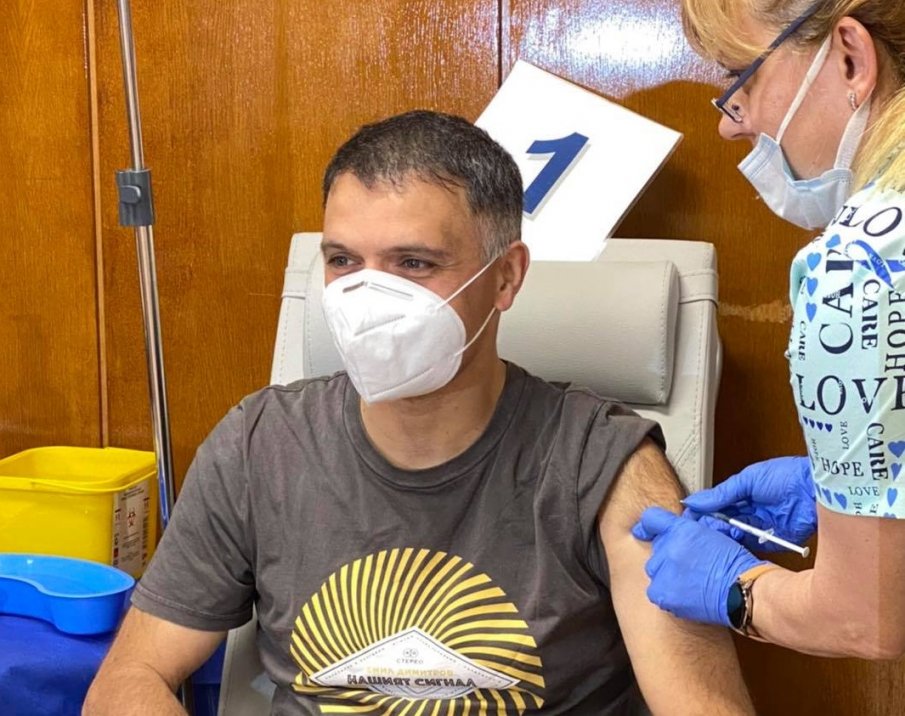 Закриват ваксинационния център срещу COVID-19 към ВМА