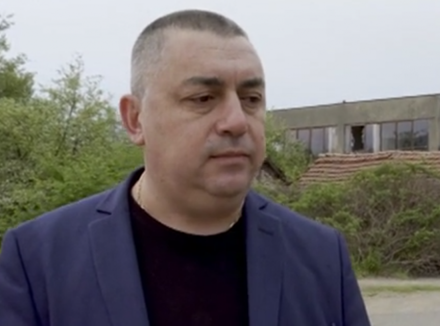 8 банки кръв са прелети на пребития от крадци охранител в Казанлък