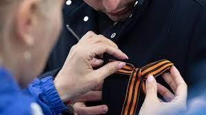 Полицията в Молдова наложи над 100 глоби за носене на георгиевска лента на 9 май