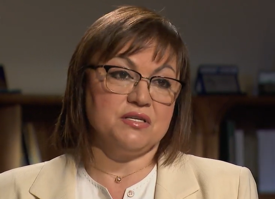 Корнелия Нинова освободи главния си секретар в министерството