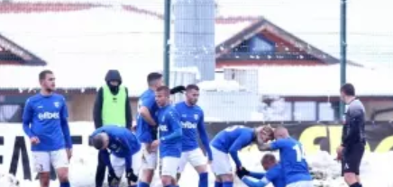 Спартак (Вн) и Септември се върнаха във футболния елит