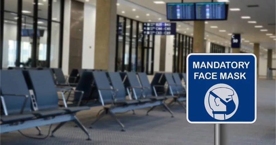 Падат маските на летищата и в самолетите в Европа