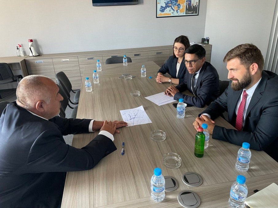 Андрей Новаков гневен: Как да отговоря в ЕП, че в страната ни нищо не се строи и рискуваме да връщаме пари (СНИМКИ)