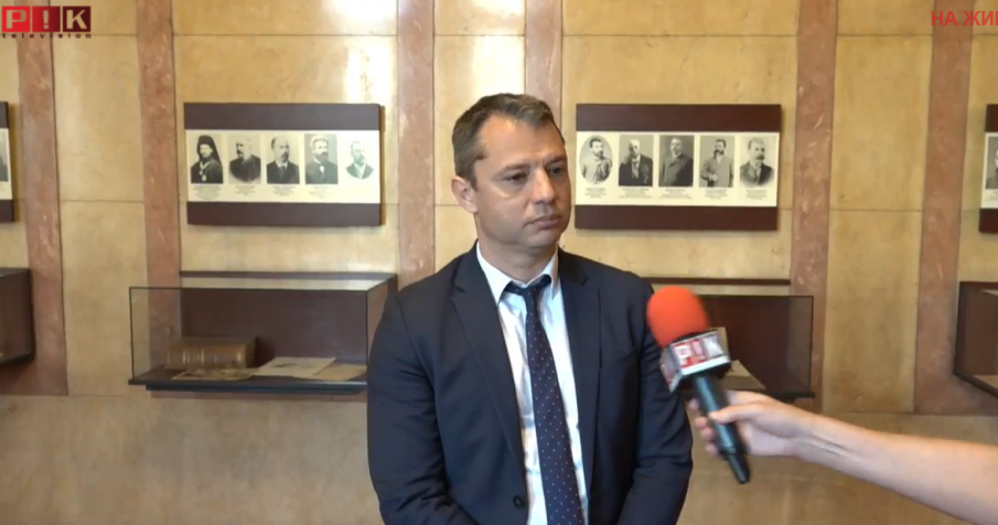 САМО В ПИК TV! Делян Добрев: Подаваме сигнал до МВР и ДАНС за цената на газа! Плащаме повече, за да пълним джобовете на посредниците (ВИДЕО/ОБНОВЕНА)