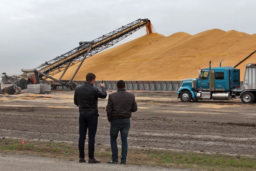 ООН предупреждава за криза със зърното: Над 25 млн. тона пшеница е блокирана в Украйна