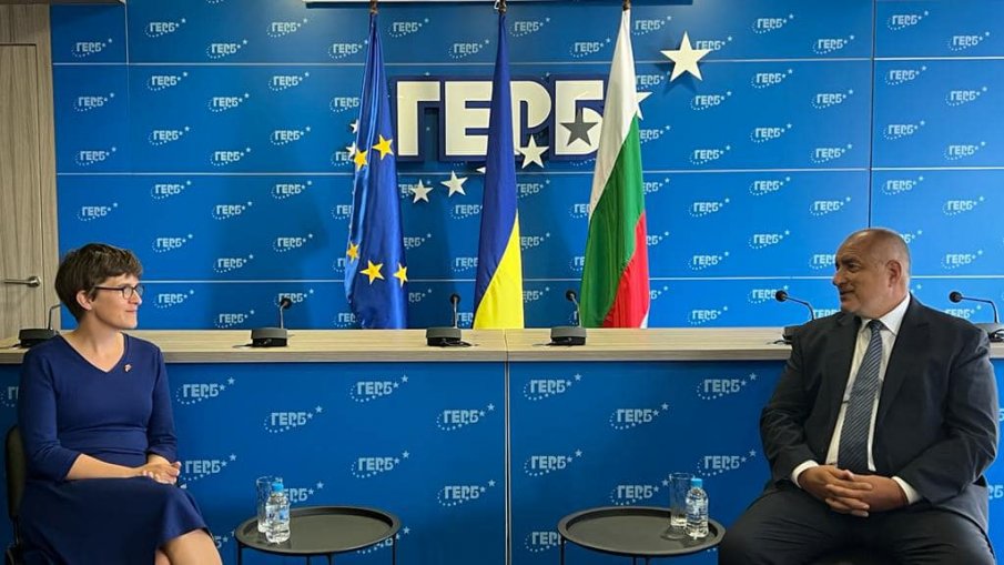 ПЪРВО В ПИК: Борисов се срещна със зам.-министъра на външните работи на Германия Анна Люрман (СНИМКИ)