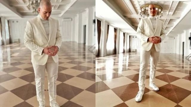 Цитиридис като Мистър Пропър - навлече бял костюм