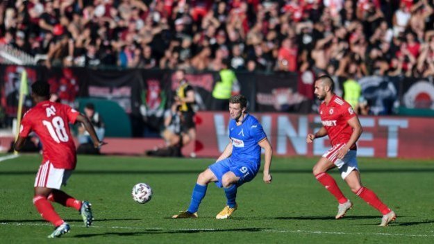 Сърбин лази по нервите на сините, на Герена губят търпение