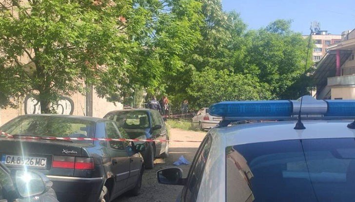 Издирват родителите на мъртвото бебе, захвърлено в найлонов плик в София