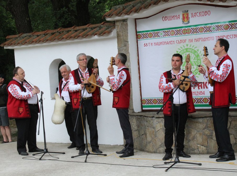 Инфлацията наду цените на живата музика по сватби и събори