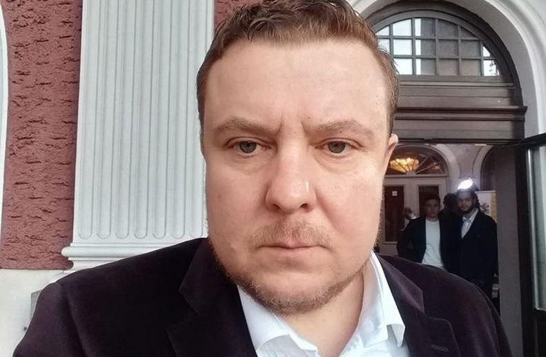 ПЪРВО В ПИК: Актьор на Любо Нейков се забърка в грозна пиянска разпра - Васил Драганов замеря с бира две жени