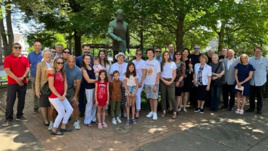 Българи в САЩ почетоха паметта на Макгахан