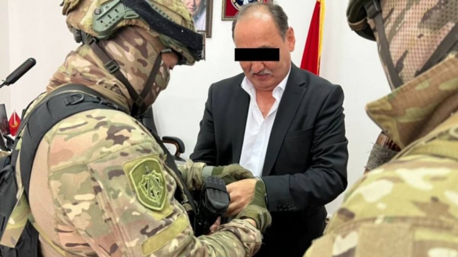 Арестуваха здравния министър на Киргизстан за корупция при покупка на ваксини
