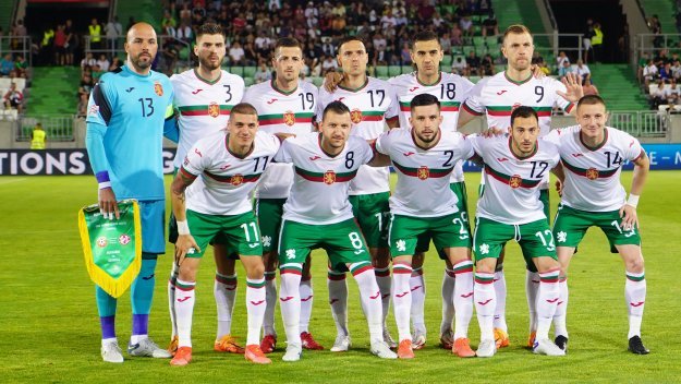 Ще се нареди ли България до футболните джуджета Лихтенщайн и Сан Марино?
