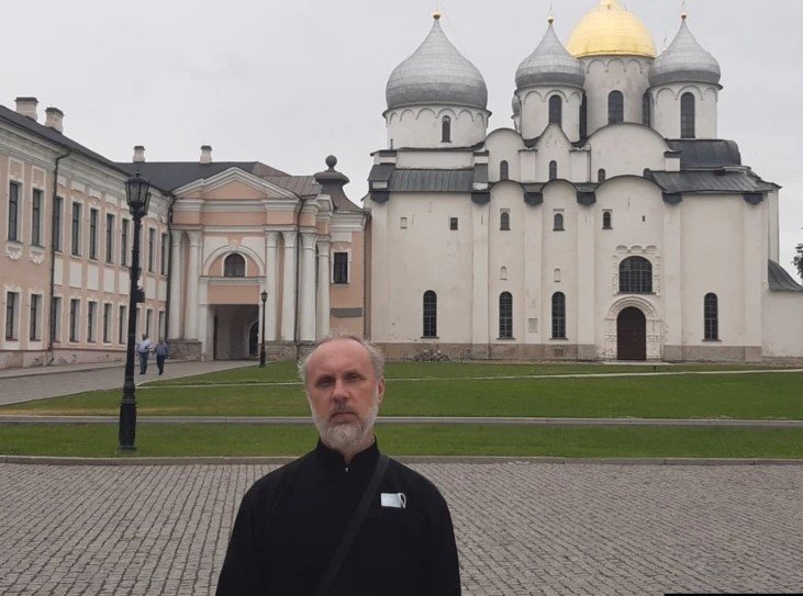 В Русия арестуваха още един свещеник за проповед срещу войната