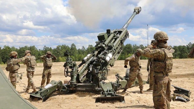 САЩ достави 108 гаубици M777 за Киев