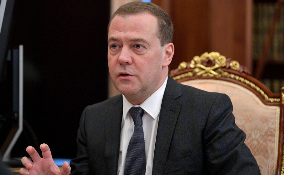Медведев: Идеята да се наказва страна, която има най-голям ядрен потенциал, е абсурдна и е заплаха за съществуването на човечеството