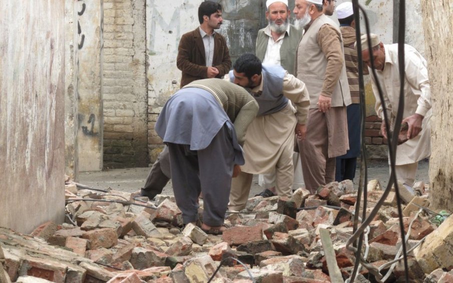 ТРАГЕДИЯ! Над 2000 вече са жертвите на земетресението в Афганистан