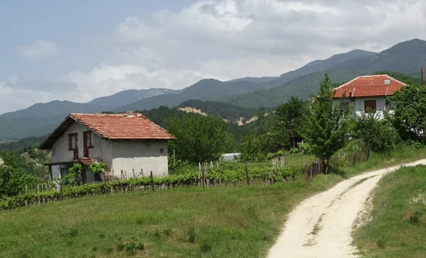 Предупреждение за нови измами с псевдо-украински емигранти в селата