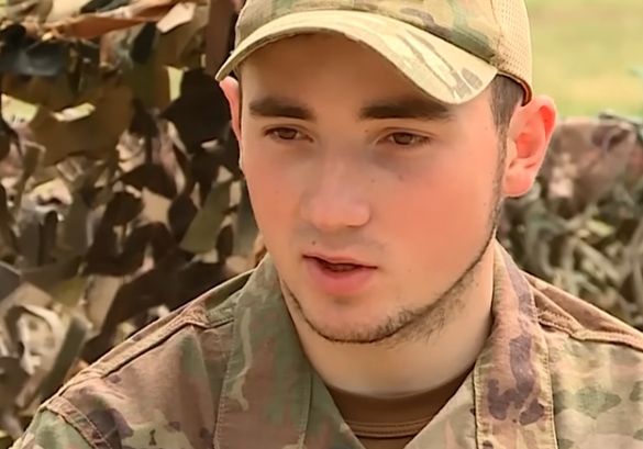Бойци от Азов разкриват как са евакуирани от Азовстал (ВИДЕО)