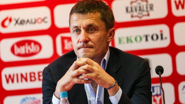 Защо ЦСКА се издъни в Европа? Саша Илич вярва в чудото