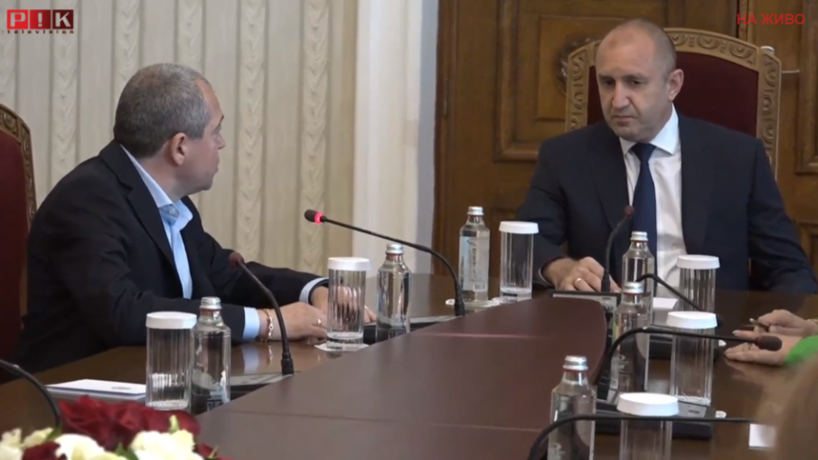 Тошко Йорданов: Наблюдаваме мръсотия, каквато я няма и в Латинска Америка. Ако Радев смята, че трябва да има правителство, да даде третия мандат на ИТН