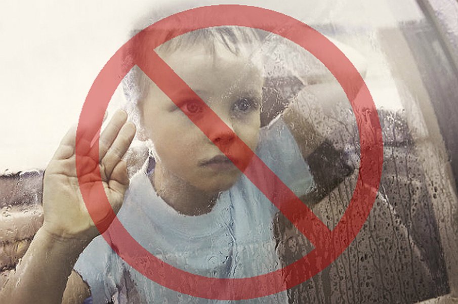 Извадиха полуприпаднали деца, заключени в българска кола в Гърция