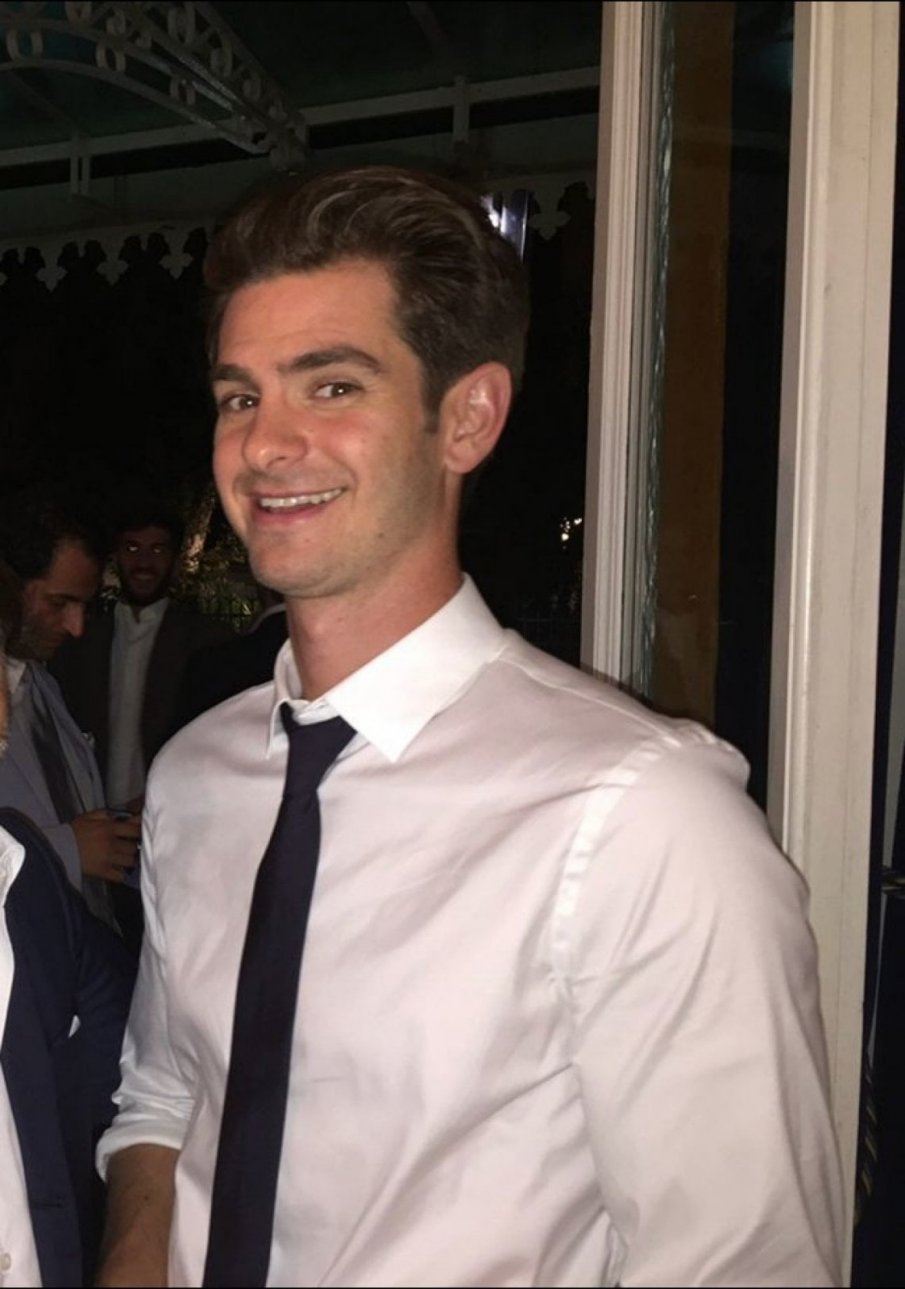 НА ФЕСТИВАЛА В ИСКИЯ: Награждават Спайдърмен пред очите на Дарина Павлова