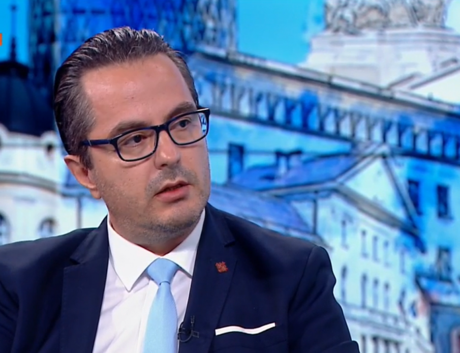 Цончо Ганев от Възраждане: Поне четирима от БСП нямаше да подкрепят проектокабинета