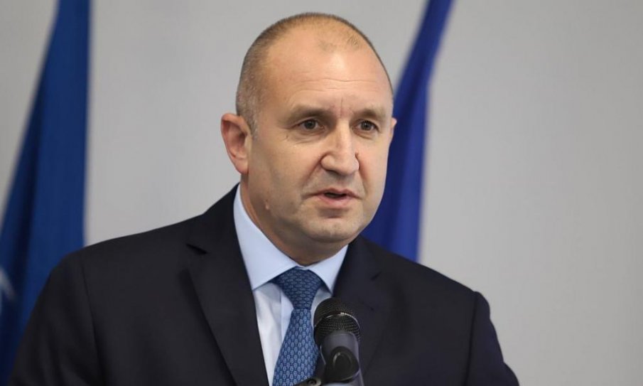 Радев свиква среща с министрите за изборите