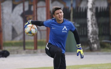 Фиорентина решава за вратаря на Левски до седмица