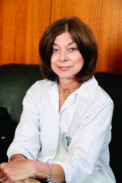 Доц. д-р Румяна Янкова: Не сте защитени от слънцето, ако работите до прозореца