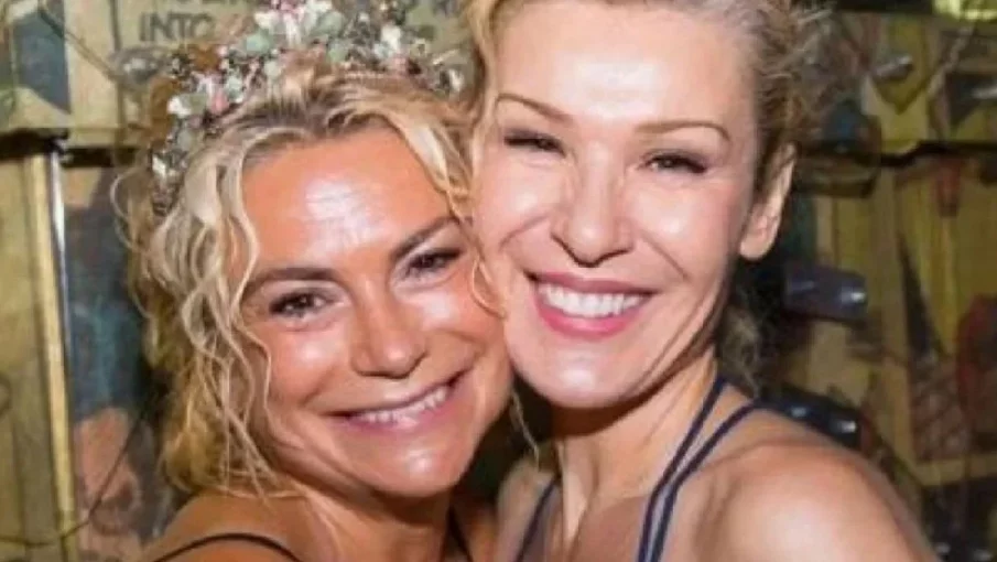 Гала и Кремена Халваджиян като Телма и Луиз: Вижте какви ги вършили