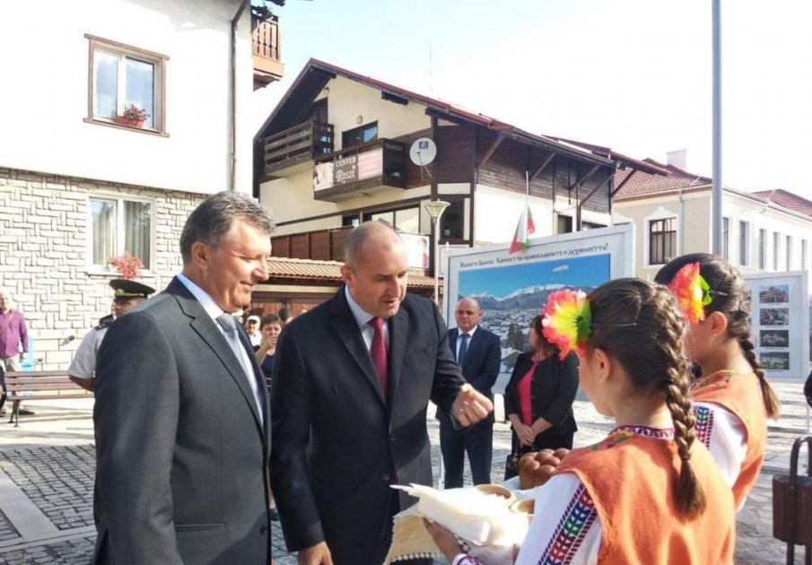 Кметът на Банско, зам.-кмет и служител са замесени в афера за 1 млн. лева (СНИМКИ)
