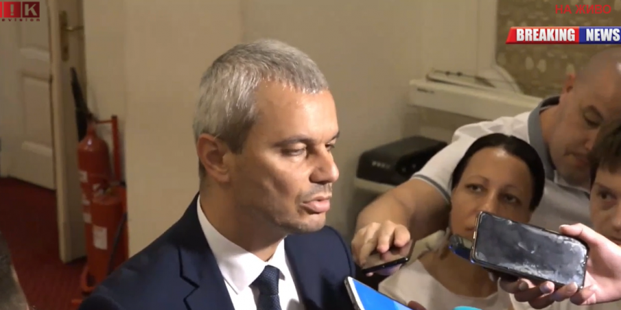 ПЪРВО В ПИК TV! Костадин Костадинов: Държавата се разпада, могат да задържат мандата и до 15 януари, това е гавра (ОБНОВЕНА)