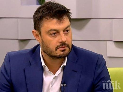 Бареков: Червените ДБ и ДСБ гласуваха доносници от ДС да оглавяват КПКОНПИ