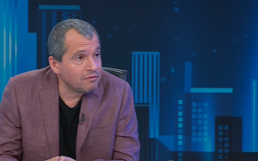 Тошко Йорданов: Не се заиграваме с Румен Радев - при президентска република ще си изберем друг държавен глава