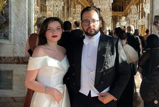 Внук на Симеон Сакскобургготски влюбен в красавица милионерка