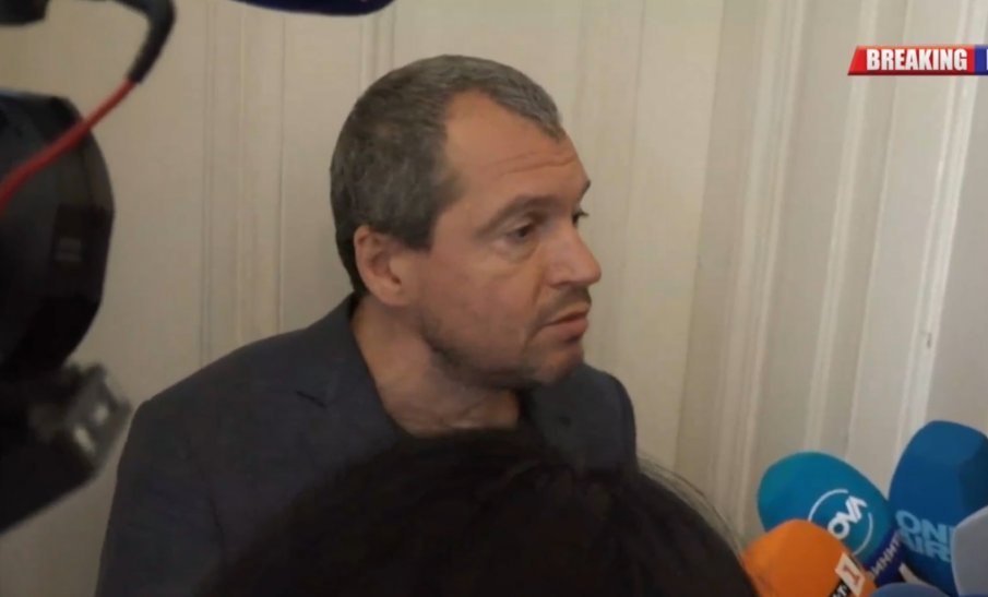 Тошко Йорданов съсипа управляващите: Лена опищя Вселената за КЕВР и после законът падна в Конституционния съд! Питайте ги тях защо отиваме на избори