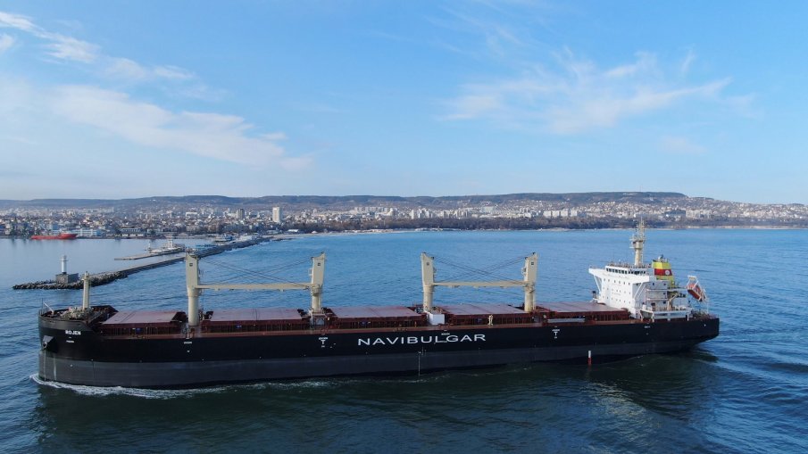 Рожен потегли с украинска царевица от Черноморск