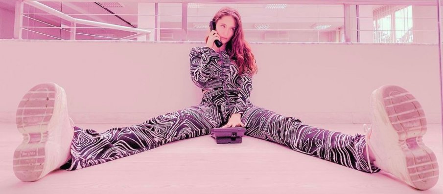 Дъщерята на Саня Армутлиева остана без документи в Лисабон (ВИДЕО)