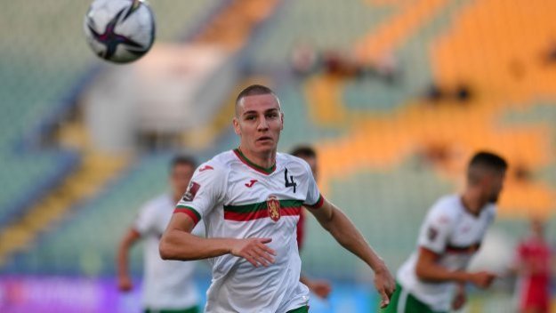 Вальо Антов се оказа ненужен в Монца! Пращат национала под наем, опциите са две