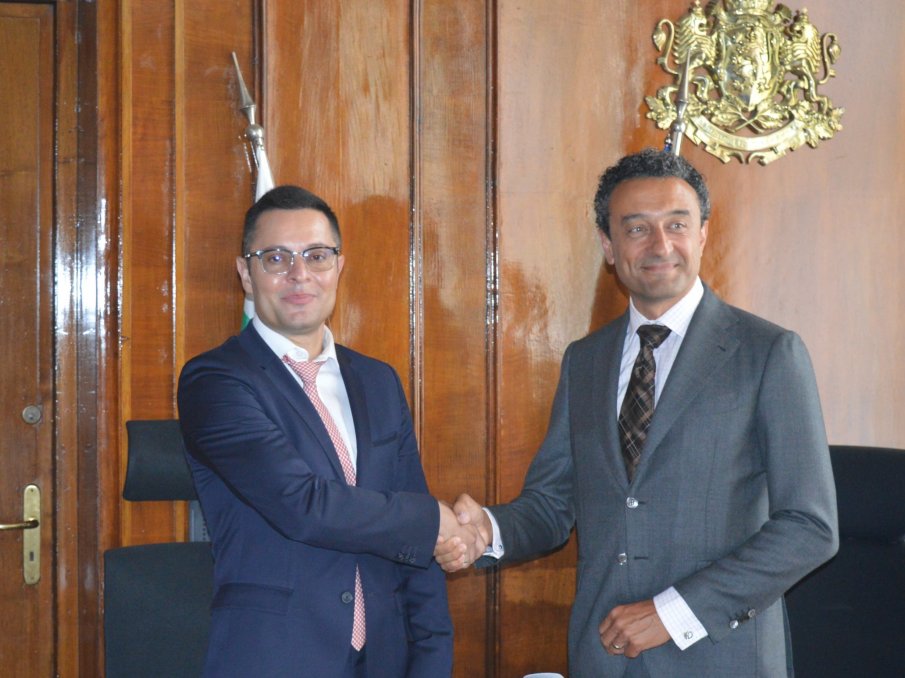 Служебният министър Александър Пулев прие поста от Даниел Лорер в Министерството на иновациите и растежа