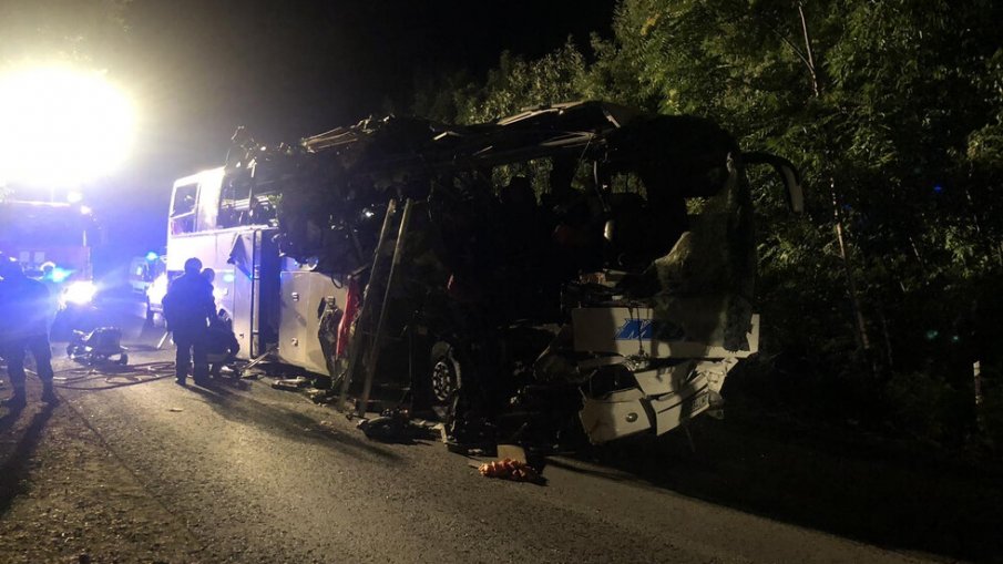 Всички пътници от катастрофиралия автобус край Велико Търново се прибраха в Румъния