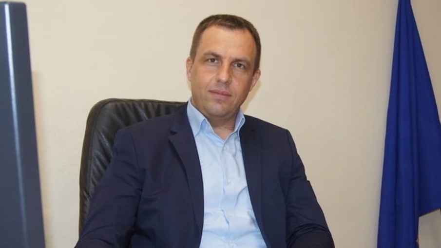 Смениха и шефа на Агенция Митници