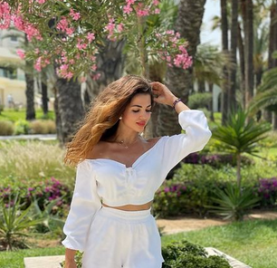 Намериха голям кусур на Райна (СНИМКИ)