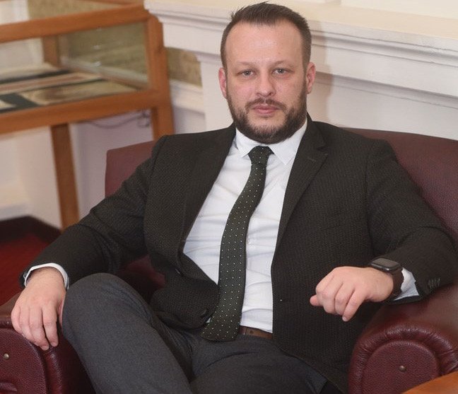 Йордан Терзийски от ПП писна: Радев ни заблуди, че ще се бори с мафията! Опитва да провали мандата ни, след записите сме по-силни