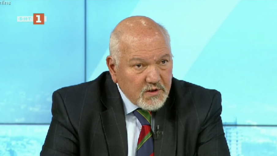 Съветникът на премиера: Излизането от политическата криза е дело на обществото