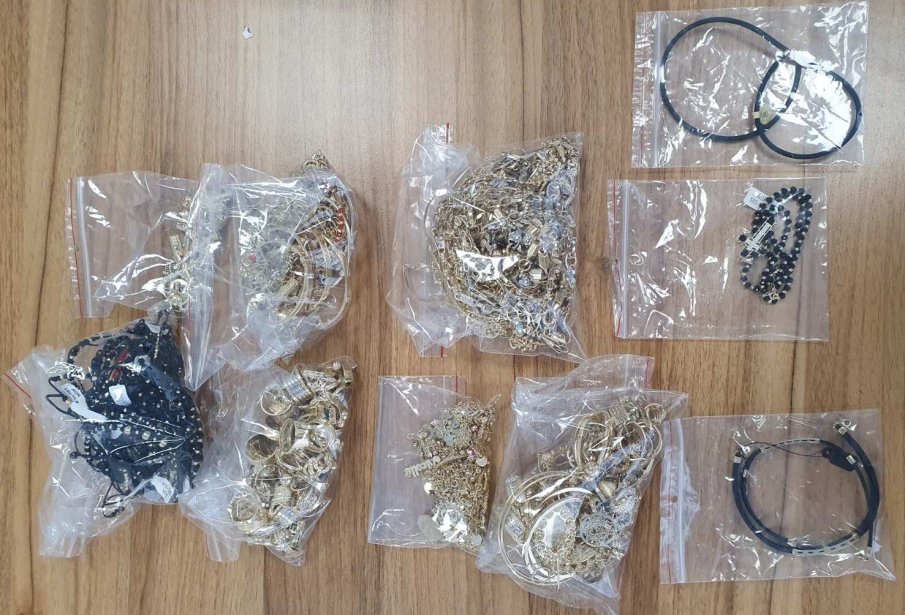 Спипаха турчин, опитал да пренесе златни накити за над 109 бона